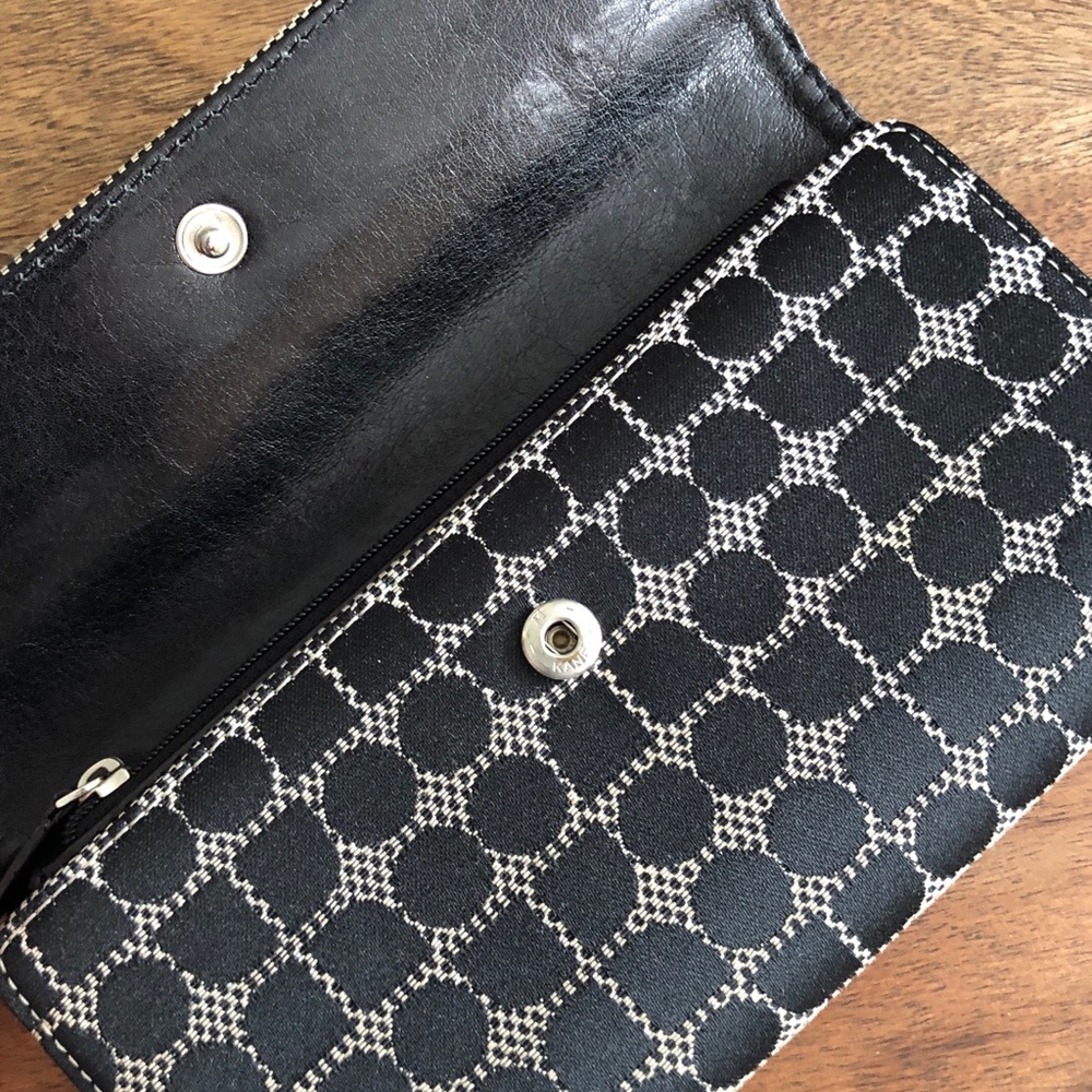 Kate Spade Wallet - Noel print